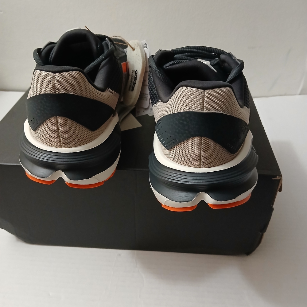 adidas Men's Black and Orange Sneakers Size 9½ New $60 - Picture 4 of 9